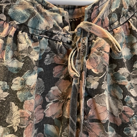 Vintage 1970’s Floral Dress - Picture 5 of 8